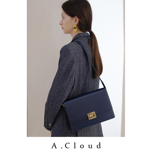 A.Cloud Book Collection 18AW 메신저백 북마크 공문서 숄더겸 크로스백