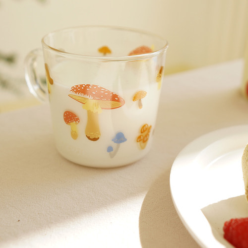 묘길MEWJI 오리지널 그림 귀여운 고양이 버섯 투명 유리잔 고온에 강한 온수 커피입니다.