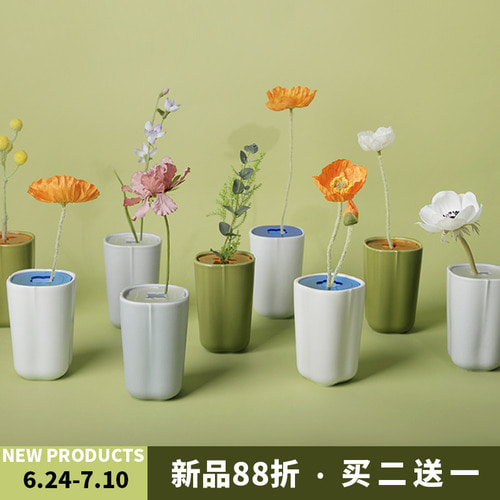 삼천 도사 새로운 중국 디자인 작은 꽃병 장식 거실 말린 꽃 꽃꽂이 세라믹 꽃병 그물 레드 인 바람