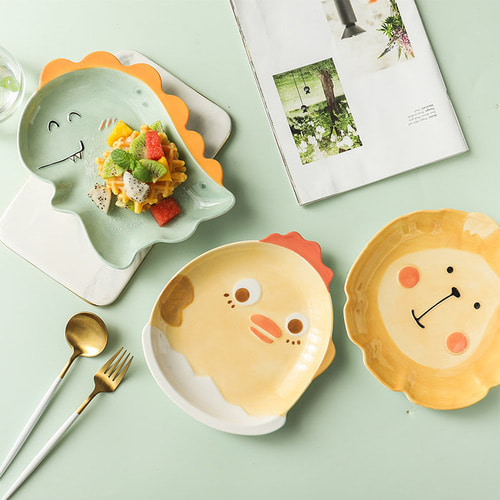 WUXIN 일본어 세라믹 접시 가정용 접시 크리 에이 티브 귀여운 그물 레드 인 접시 심장 아침 식사 접시 식기