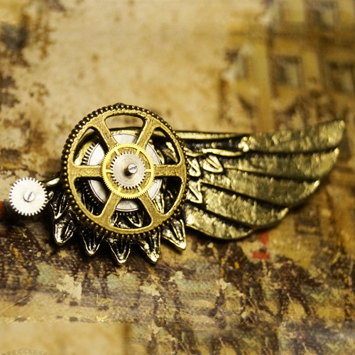 {Mr. Yi ’s Steam 컨티넨탈} Steampunk Gift Metal Retro 장비 Wing Wing Badge Brooch