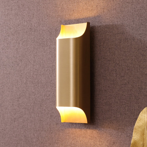 라이트 럭셔리 현대 디자이너 크리 에이 티브 간단한 구리 벽 라이트 거실 벽 침실 침대 계단 황동 벽 빛