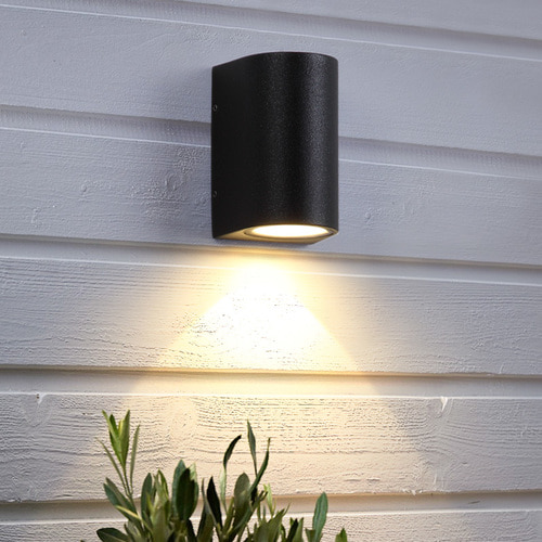 LED 옥외 벽 램프 외관 벽 단일 방향 방출 빛 패션 간단한 정원 벽 램프 단일 머리 벽 빛 야외 방수