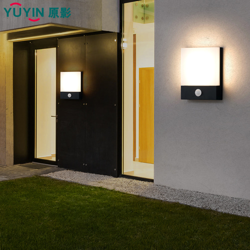 벽 램프 야외 방수 LED 통로 현대 미니멀리스트 계단 유도 창조적 인 벽 발코니 야외 벽 정원 빛